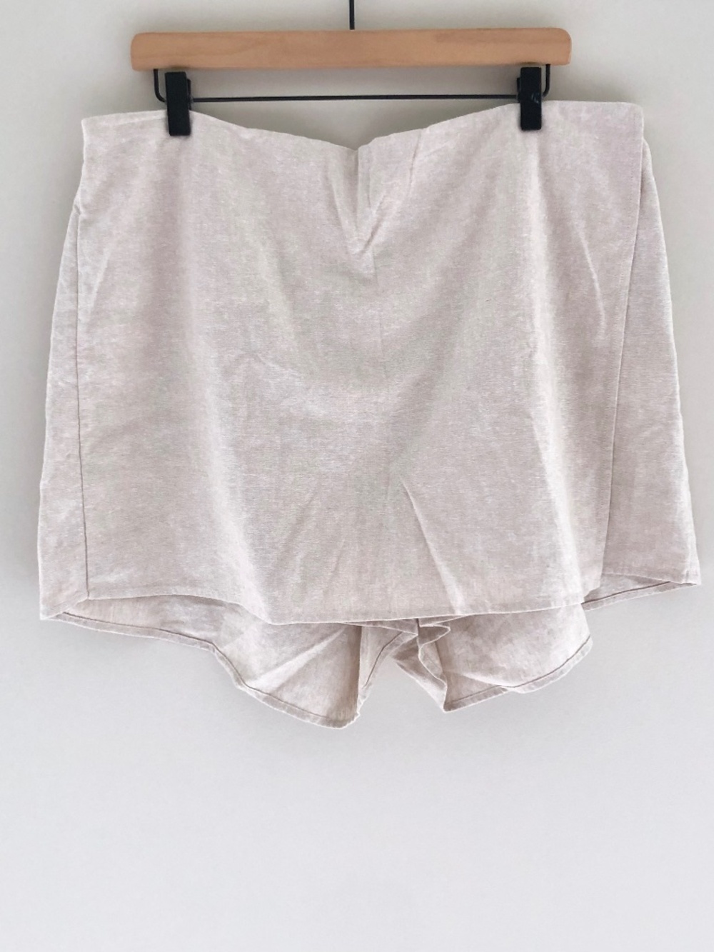 NWOT Old Navy High-Waisted Faux-Wrap Linen-Blend Mini Skort